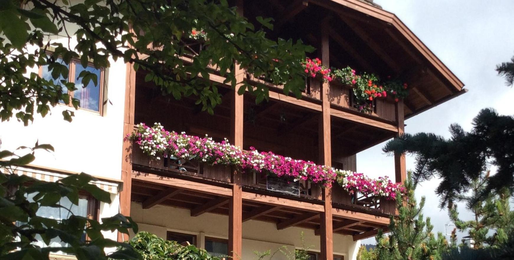 Residenze Sonnenschein Aparthotel Villabassa Luaran gambar